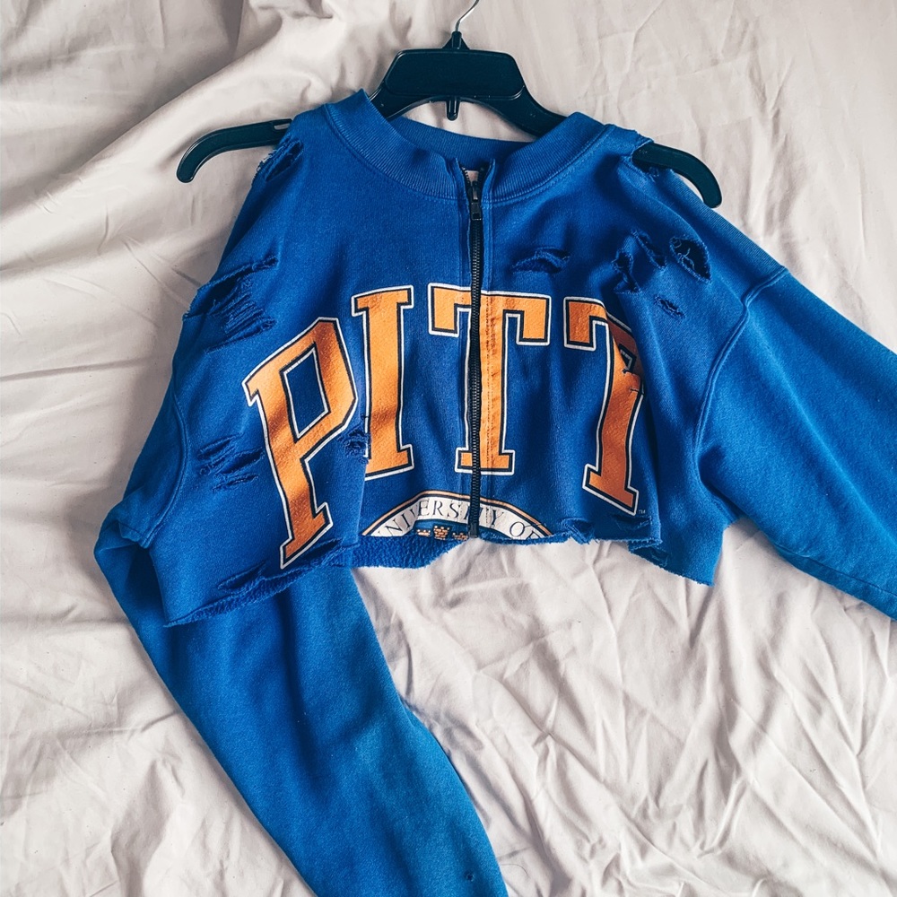 LF/Furst of a Kind Pittsburgh Distressed Crop Top